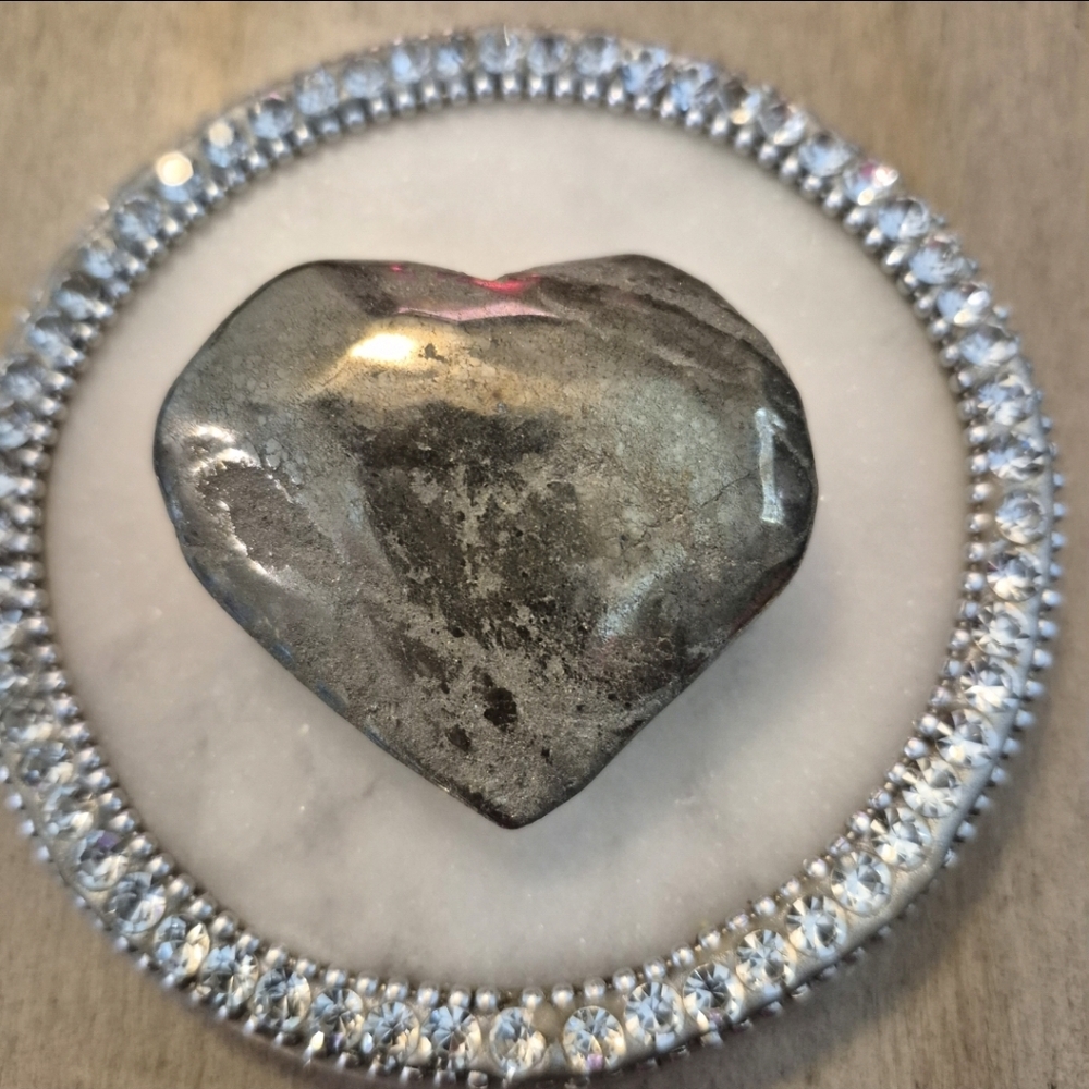 Natural Pyrite Polished Heart Palm Stone #9 New - Picture 3 of 6